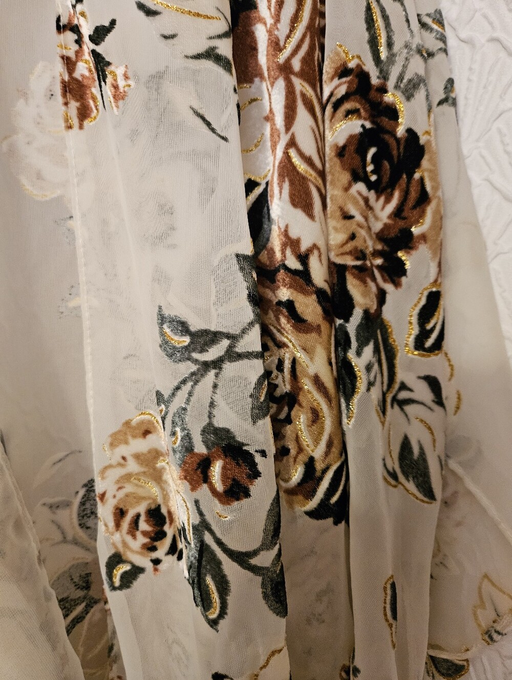 Marcus Adler Sheer Floral Kimono Cover-Up in Cream and Brown - Picture 6 of 12